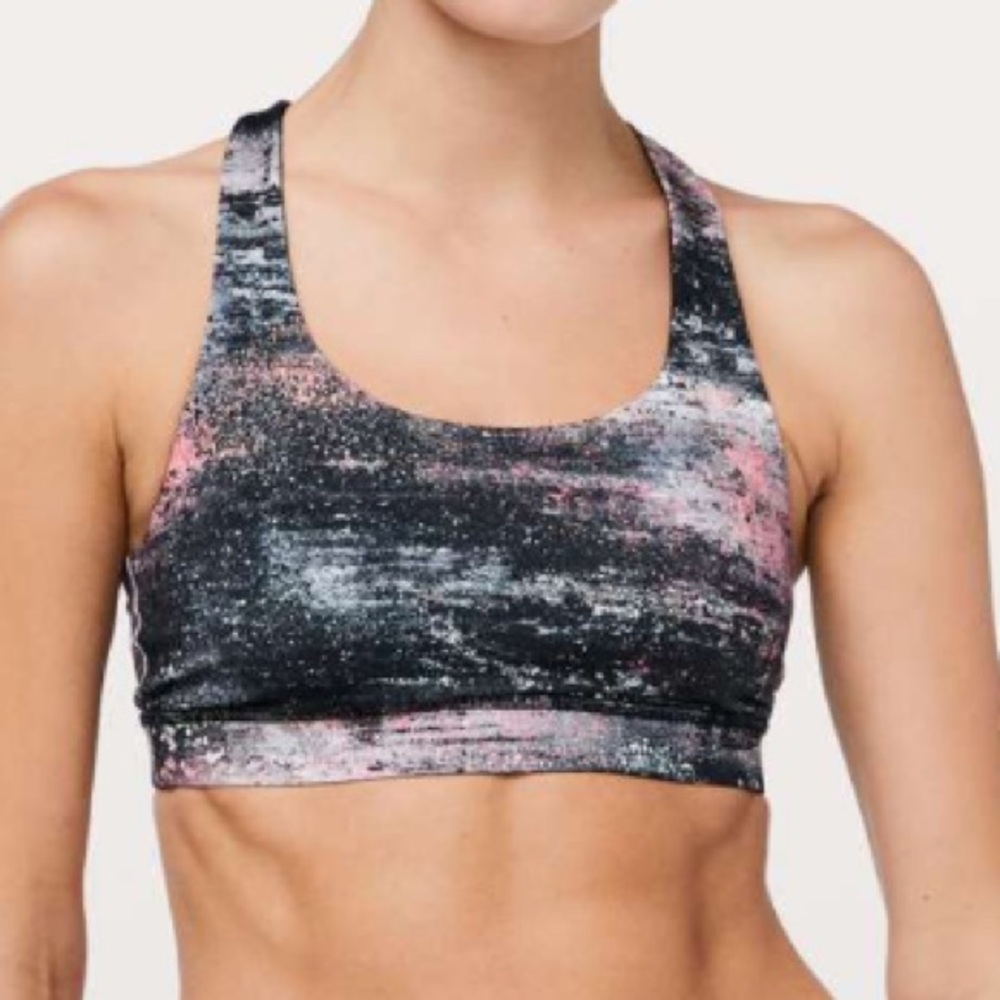 Lululemon Invigorate Bra